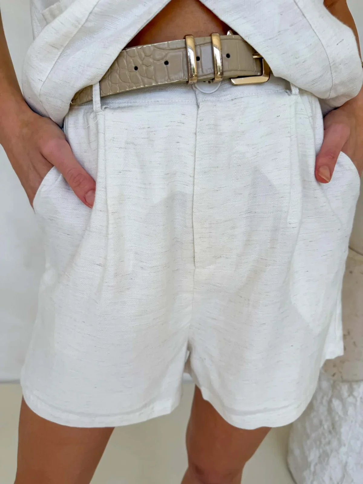 Amie Shorts - Vanilla Fleck - Image 7